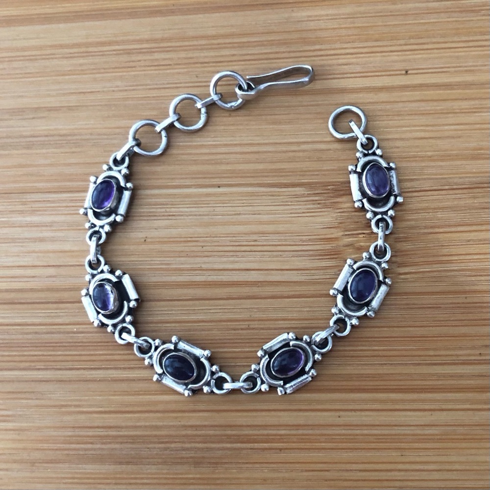 $64  Vintage Estate Amethyst Bracelet  Sterling Silver  Marked 925